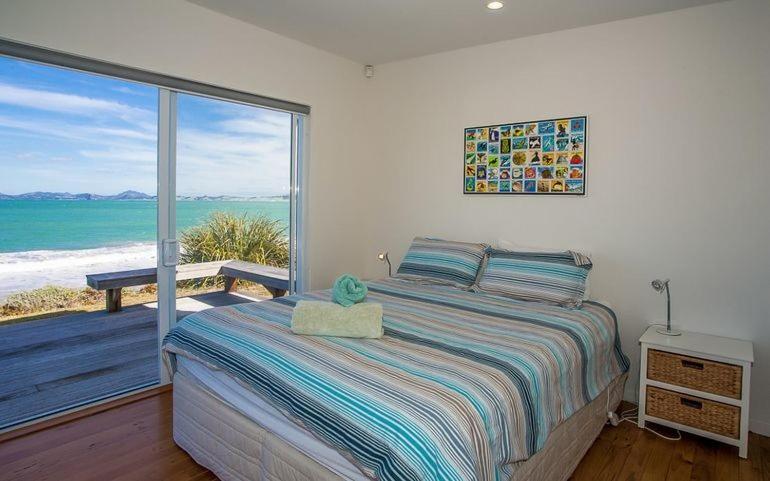 Shoreside - Tutukaka Holiday Home Екстериор снимка